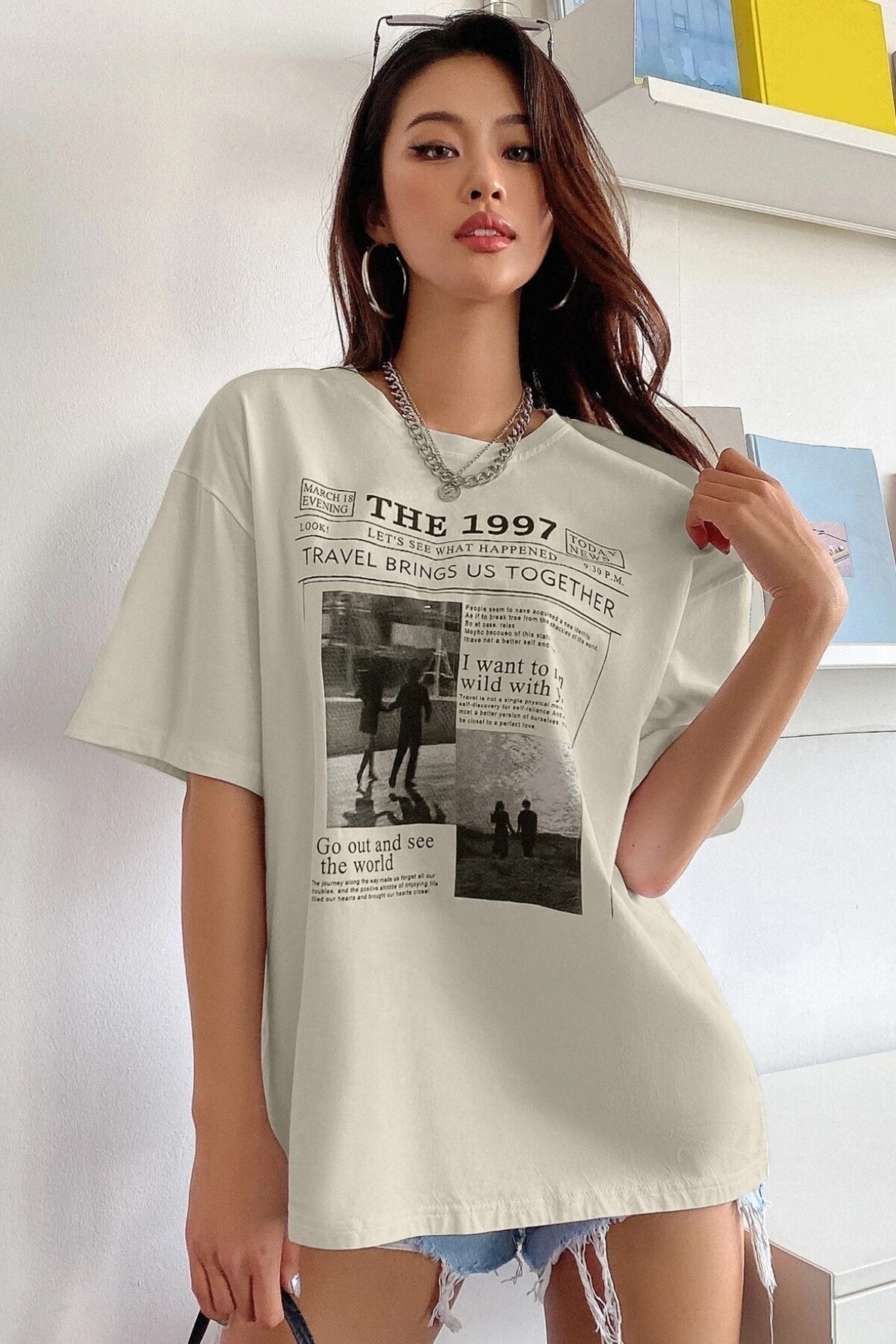 Kadın Bej The 1997 Baskılı Oversize T-shirt
