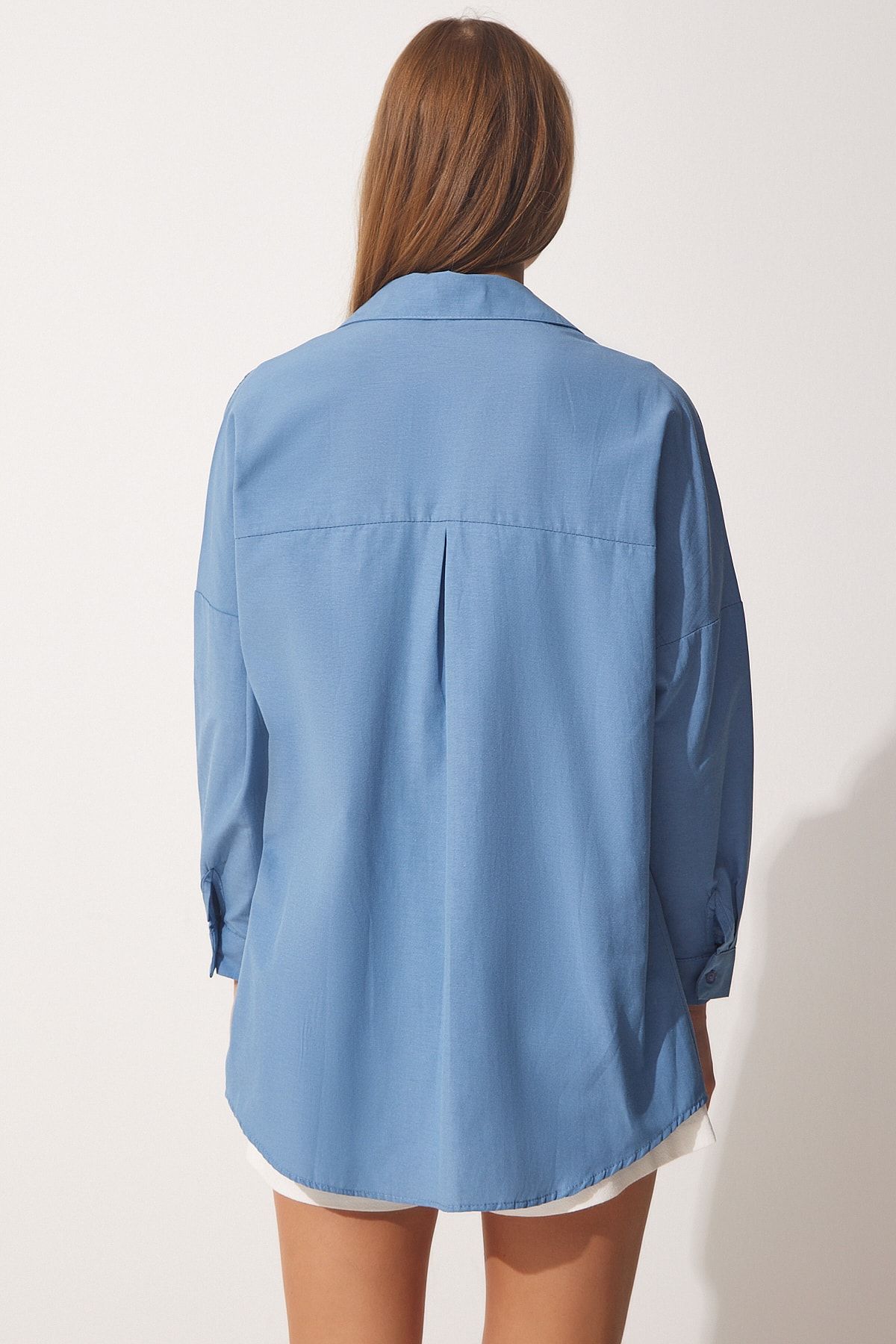 Kadın İndigo Mavi Oversize Uzun Basic Gömlek DD00842