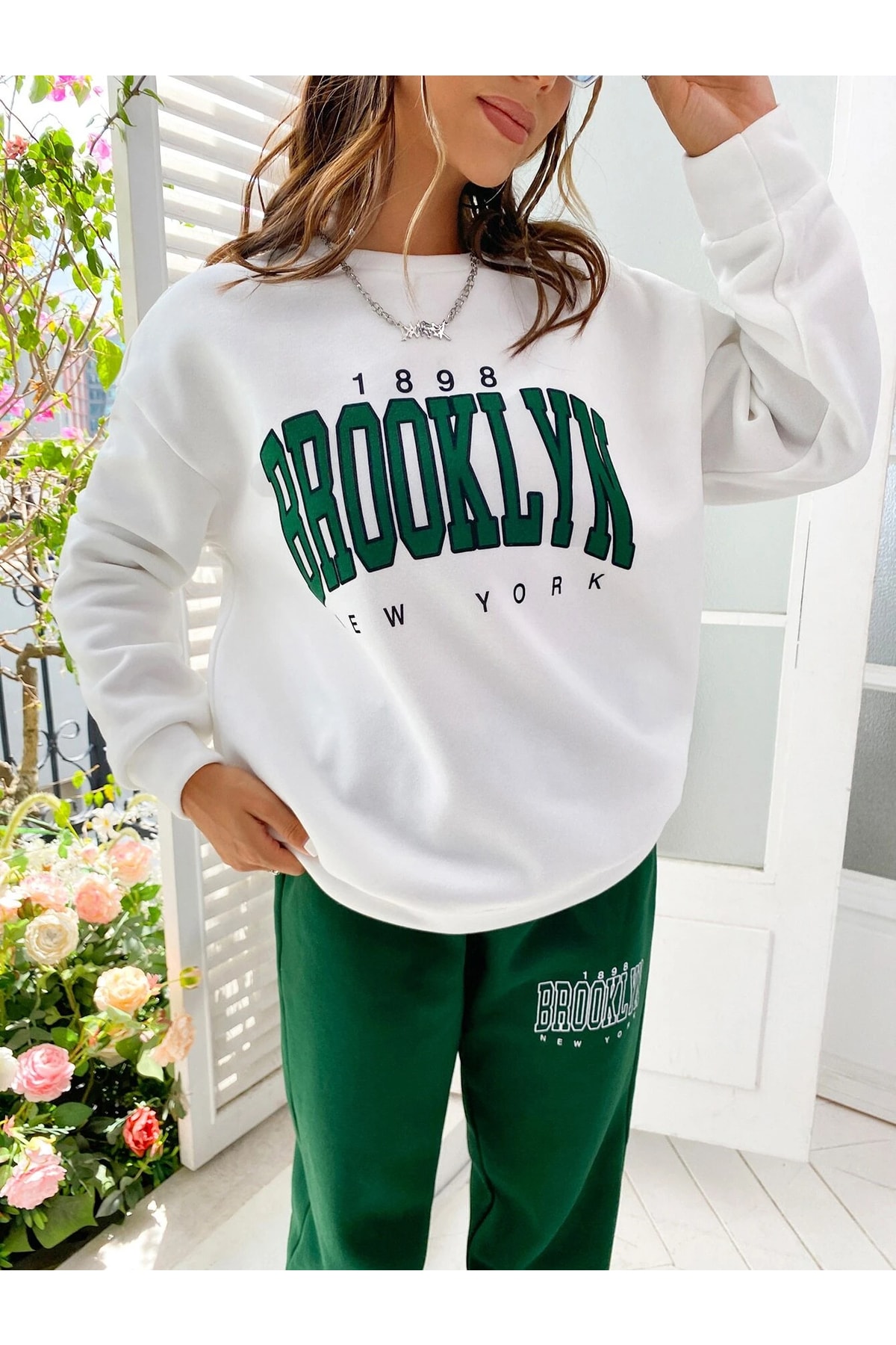 1898 Brooklyn Yeşil Jogger Beyaz Sweatshirt Alt Üst Eşofman Takımı Oversize Bisiklet Yaka